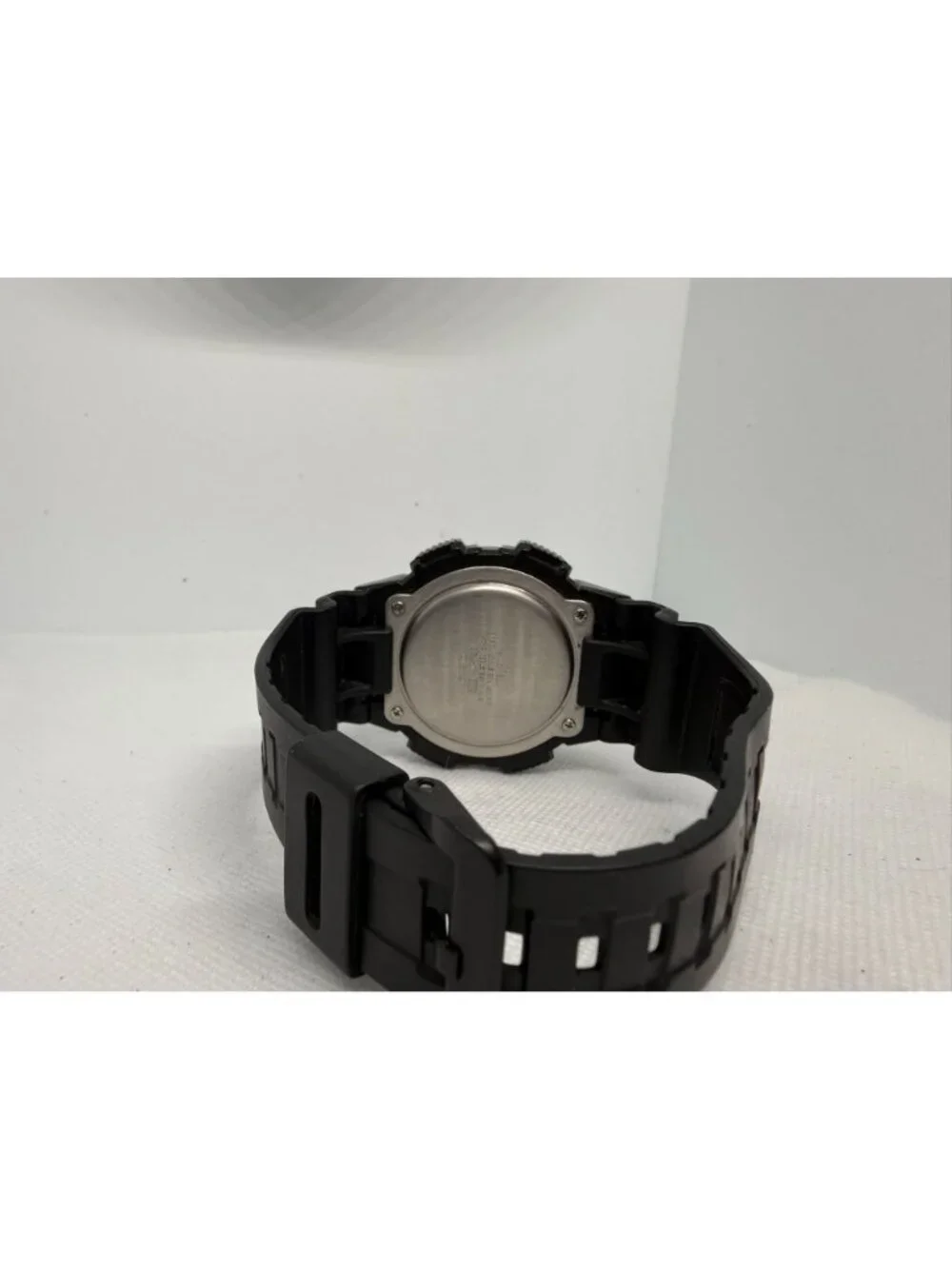 Casio W-735H Men's Black Digital Sport Watch 100M WR Vibe Alarm AS-IS - Picture 10 of 11